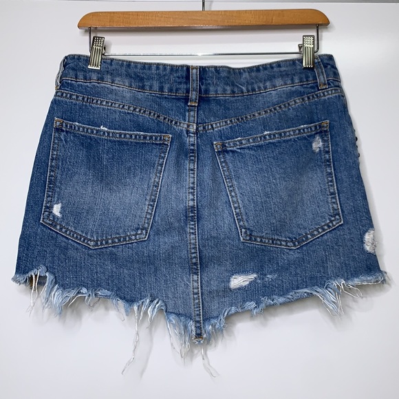FREE PEOPLE Wild Rose Embroidered Denim Stud Skirt - Picture 7 of 12